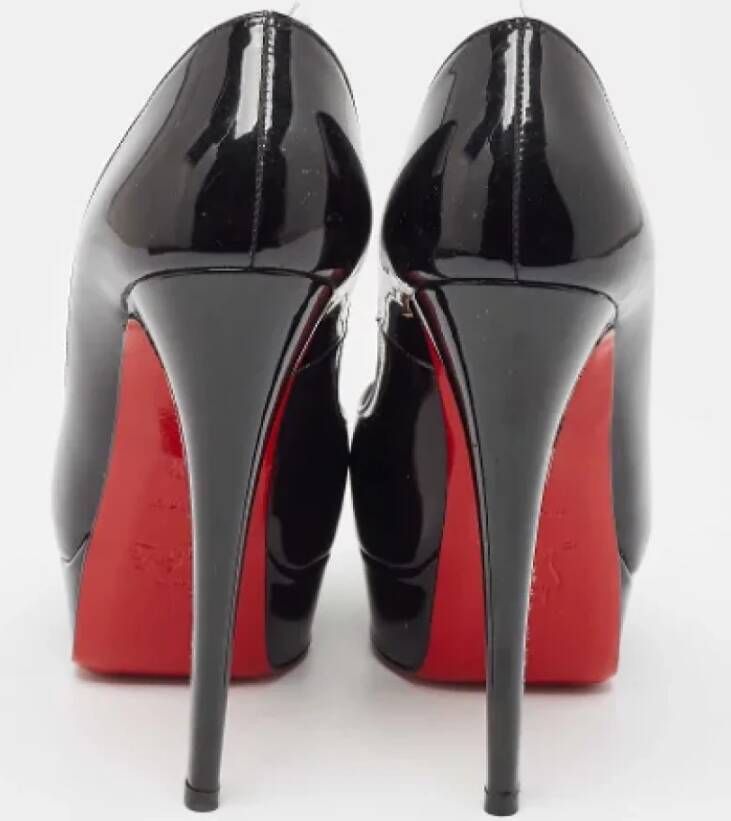 Christian Louboutin Pre-owned Leather heels Black Dames