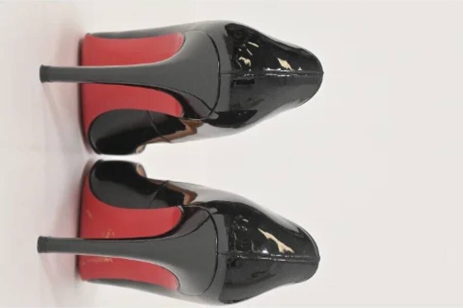 Christian Louboutin Pre-owned Leather heels Black Dames