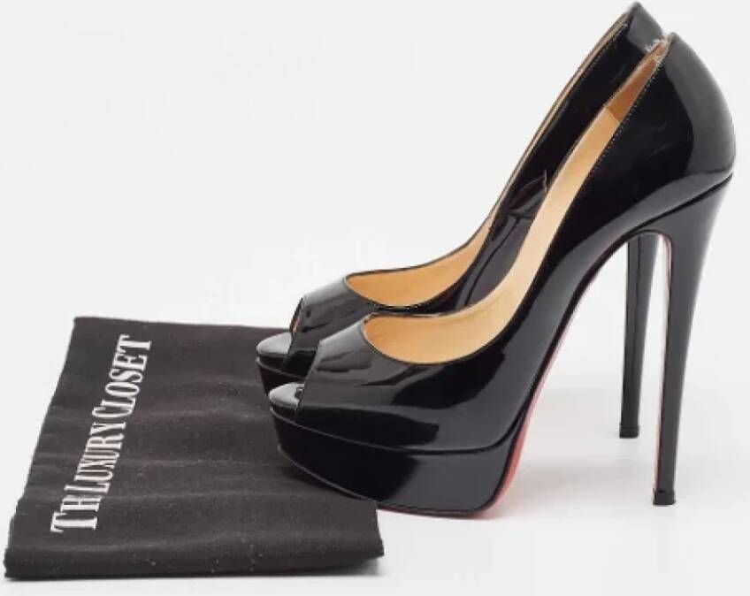 Christian Louboutin Pre-owned Leather heels Black Dames