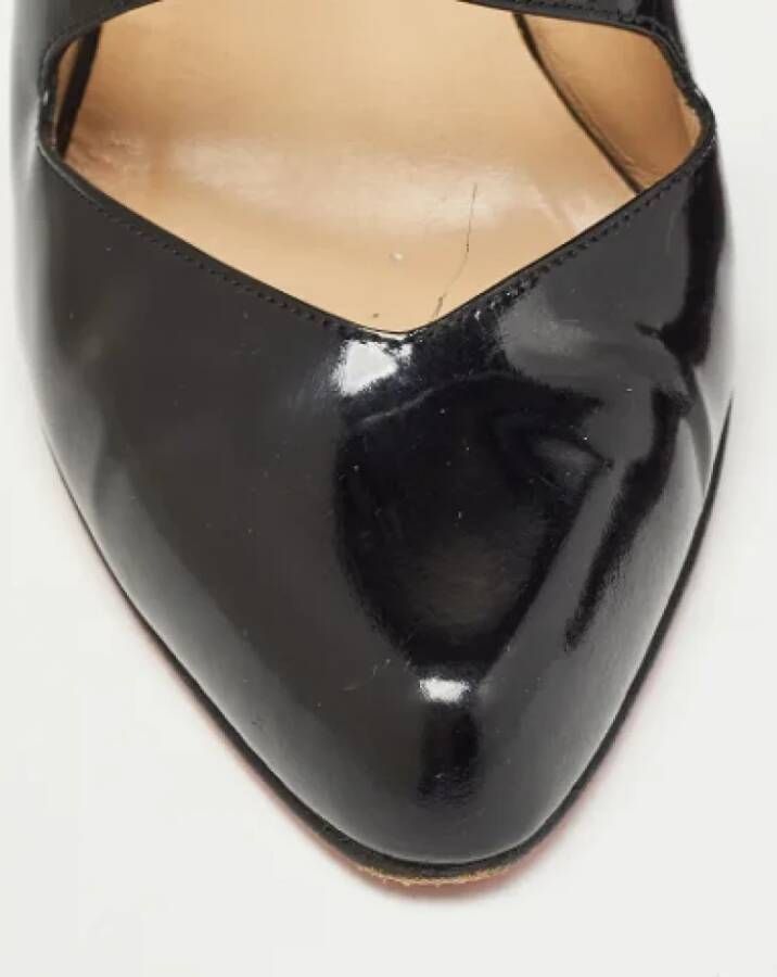 Christian Louboutin Pre-owned Leather heels Black Dames