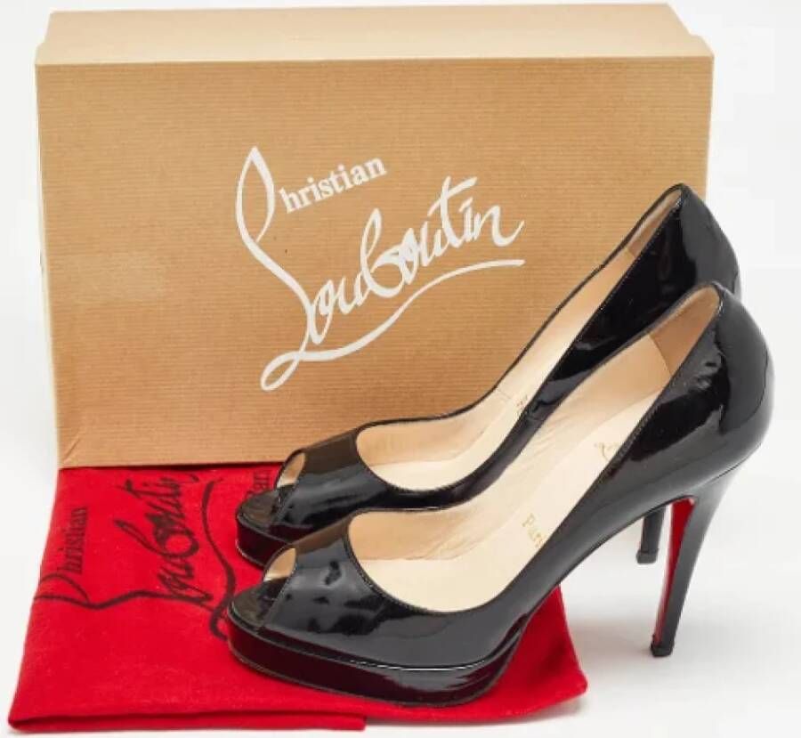 Christian Louboutin Pre-owned Leather heels Black Dames