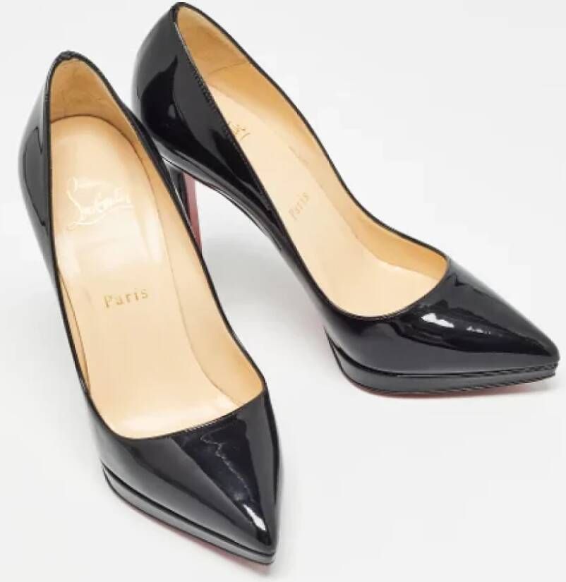 Christian Louboutin Pre-owned Leather heels Black Dames