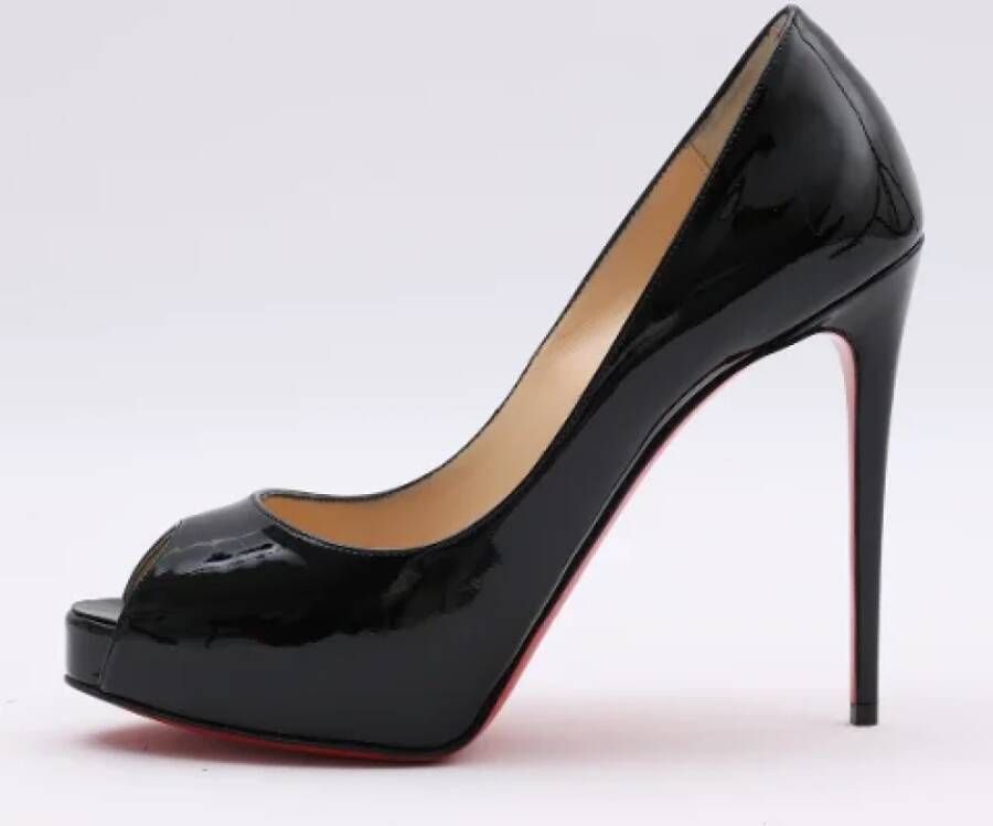 Christian Louboutin Pre-owned Leather heels Black Dames