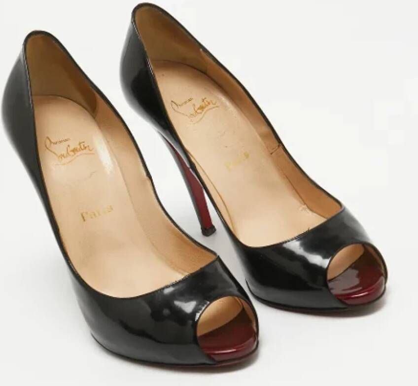 Christian Louboutin Pre-owned Leather heels Black Dames