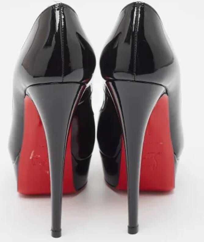 Christian Louboutin Pre-owned Leather heels Black Dames