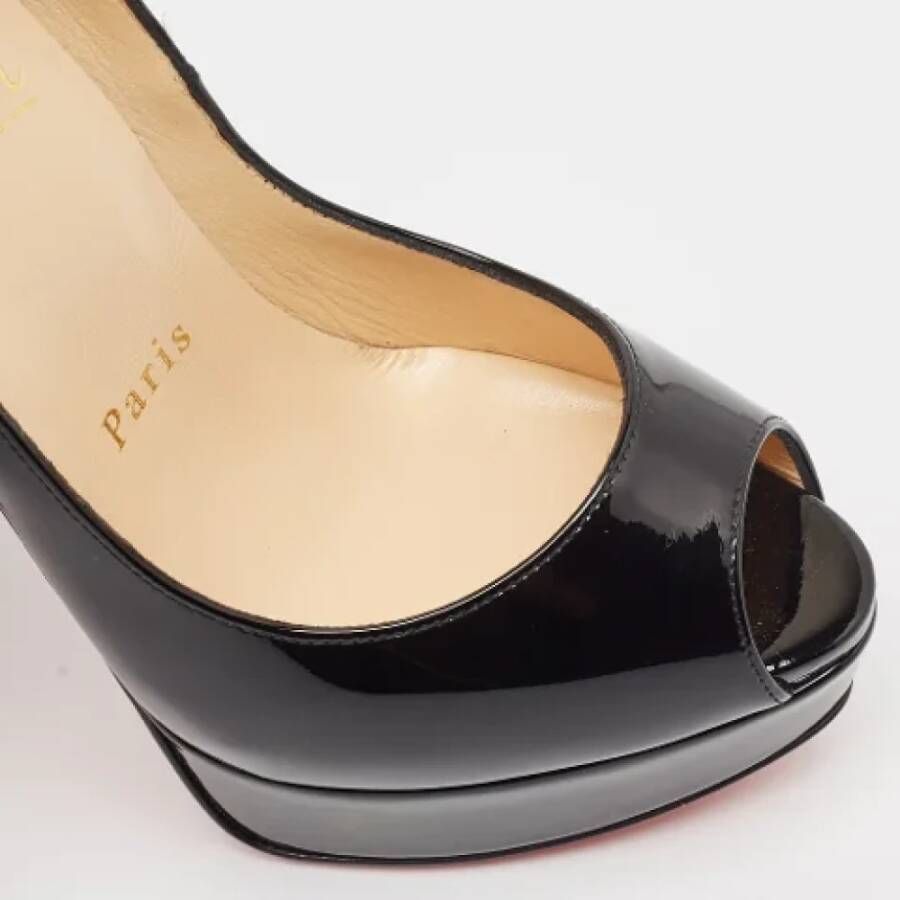 Christian Louboutin Pre-owned Leather heels Black Dames