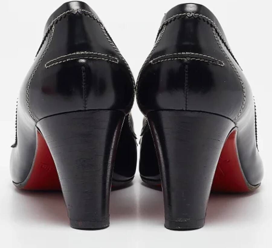 Christian Louboutin Pre-owned Leather heels Black Dames