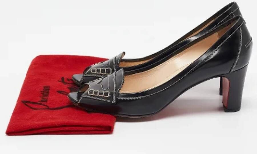 Christian Louboutin Pre-owned Leather heels Black Dames