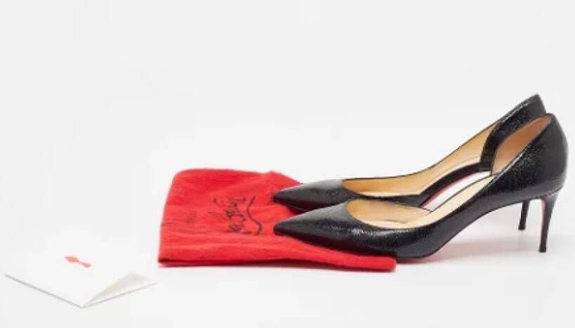 Christian Louboutin Pre-owned Leather heels Black Dames