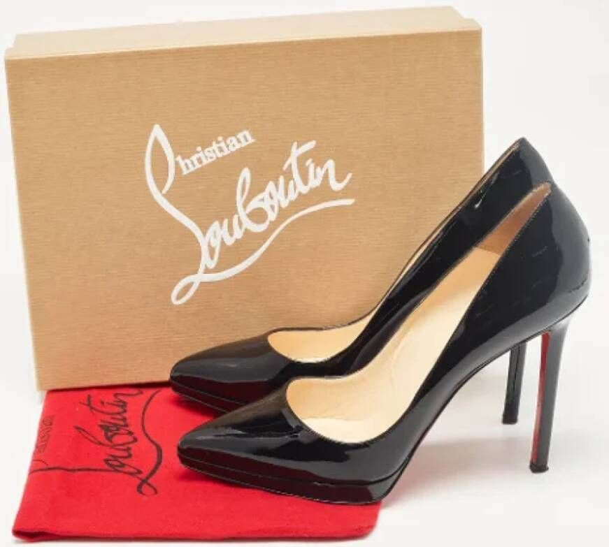 Christian Louboutin Pre-owned Leather heels Black Dames