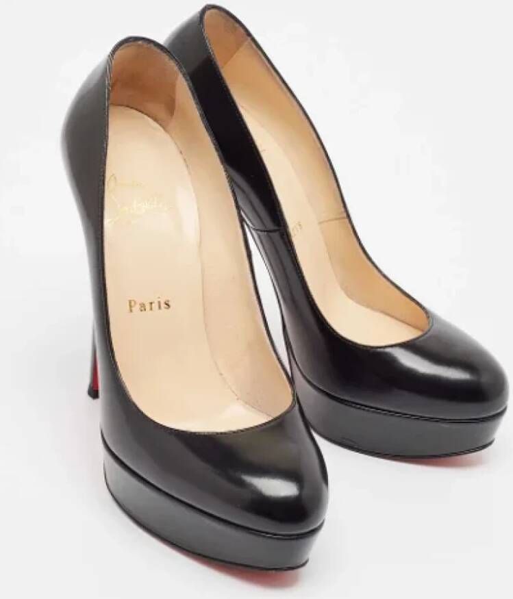 Christian Louboutin Pre-owned Leather heels Black Dames