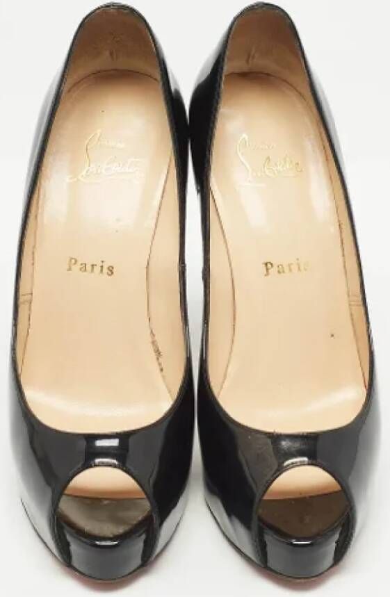 Christian Louboutin Pre-owned Leather heels Black Dames