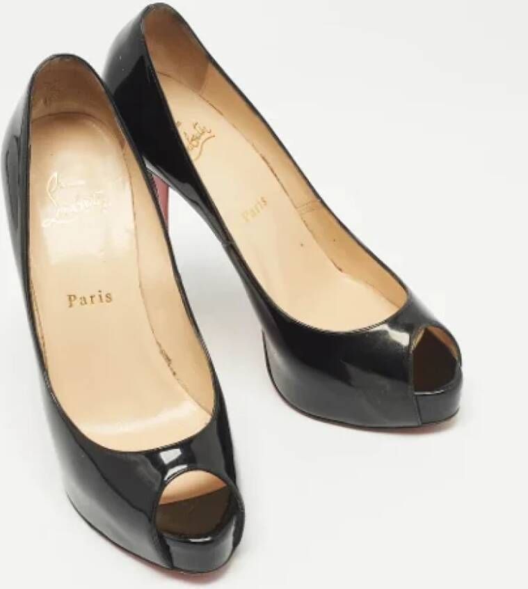 Christian Louboutin Pre-owned Leather heels Black Dames