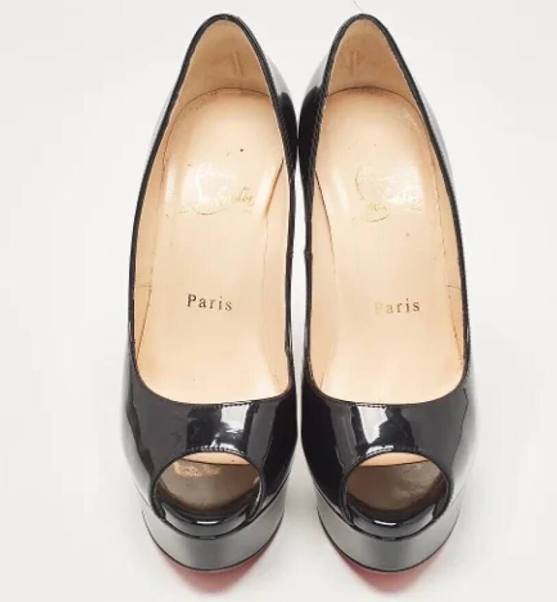 Christian Louboutin Pre-owned Leather heels Black Dames