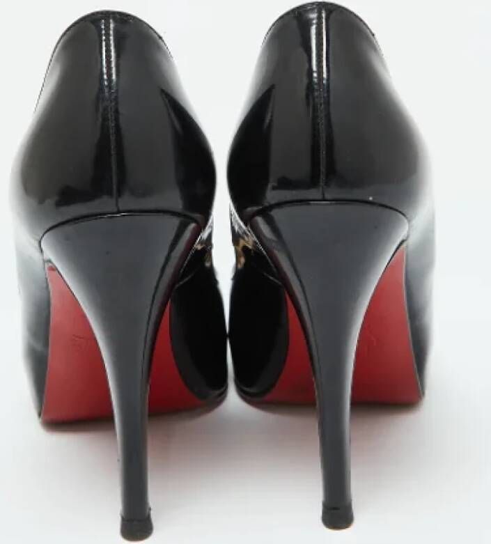 Christian Louboutin Pre-owned Leather heels Black Dames