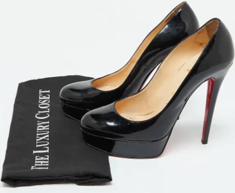 Christian Louboutin Pre-owned Leather heels Black Dames