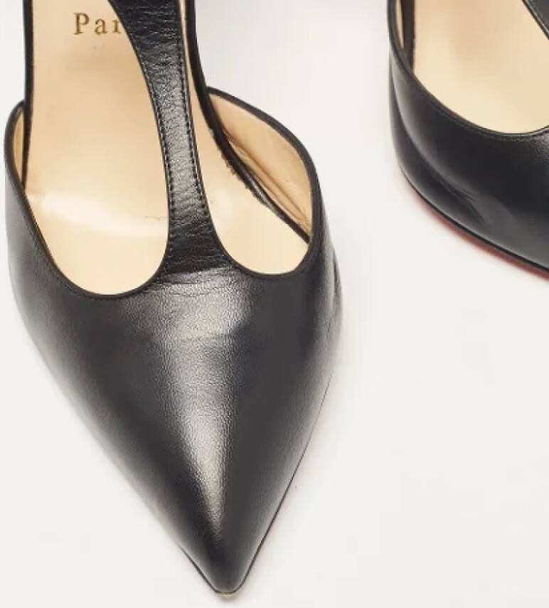 Christian Louboutin Pre-owned Leather heels Black Dames