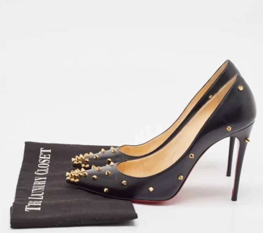 Christian Louboutin Pre-owned Leather heels Black Dames