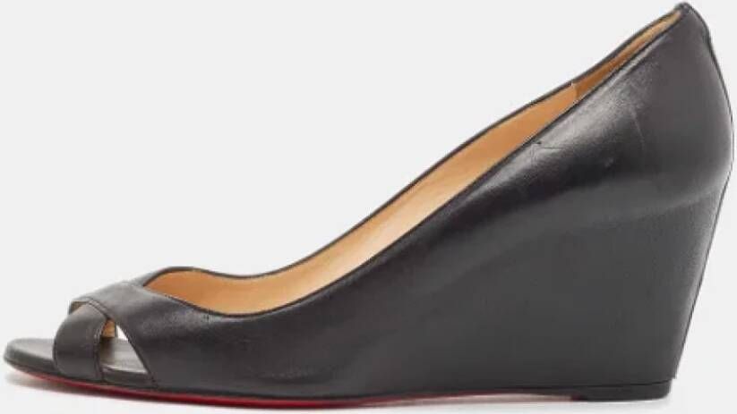 Christian Louboutin Pre-owned Leather heels Black Dames