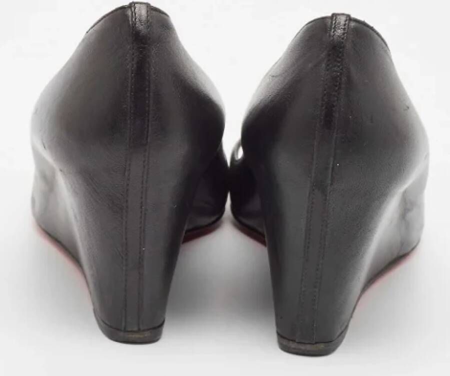 Christian Louboutin Pre-owned Leather heels Black Dames