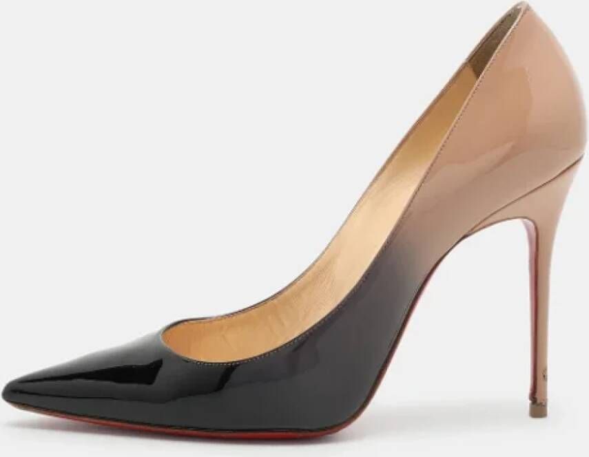 Christian Louboutin Pre-owned Leather heels Black Dames