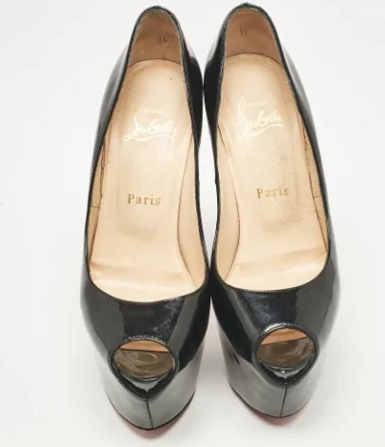 Christian Louboutin Pre-owned Leather heels Black Dames