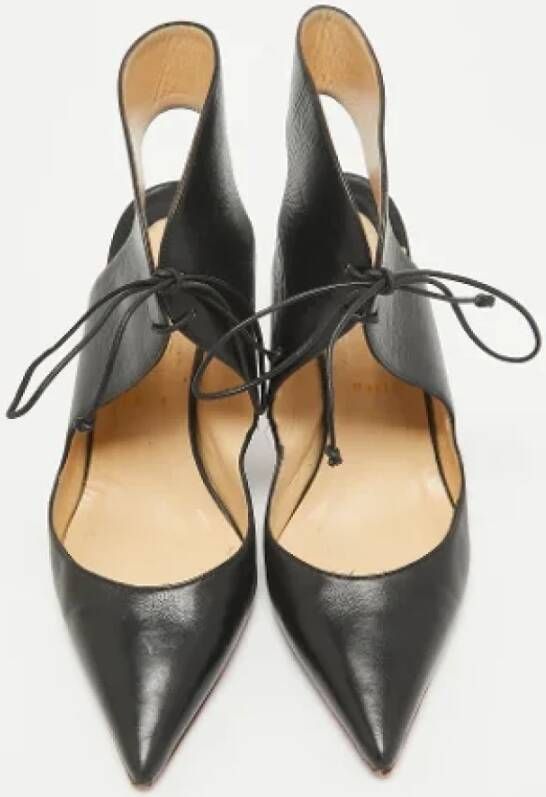 Christian Louboutin Pre-owned Leather heels Black Dames