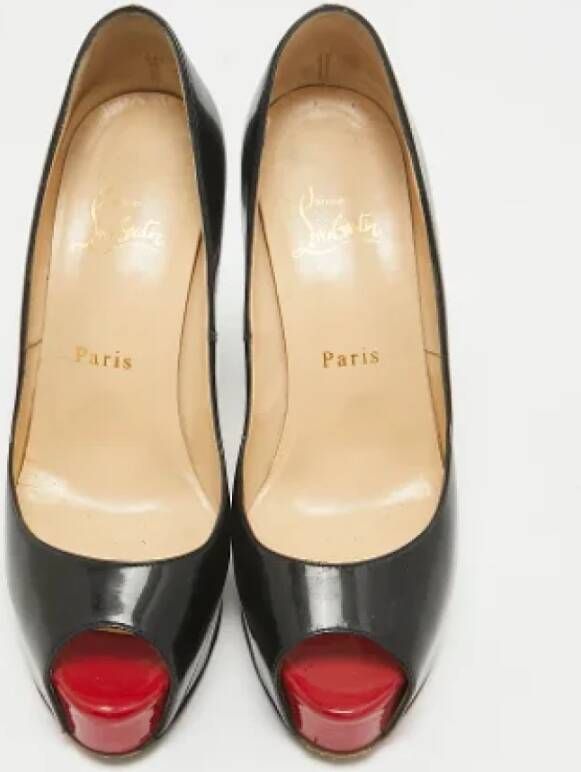 Christian Louboutin Pre-owned Leather heels Black Dames