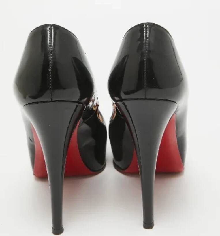 Christian Louboutin Pre-owned Leather heels Black Dames