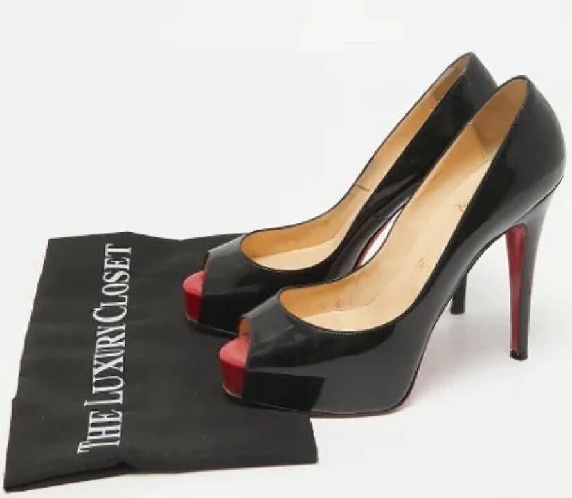 Christian Louboutin Pre-owned Leather heels Black Dames