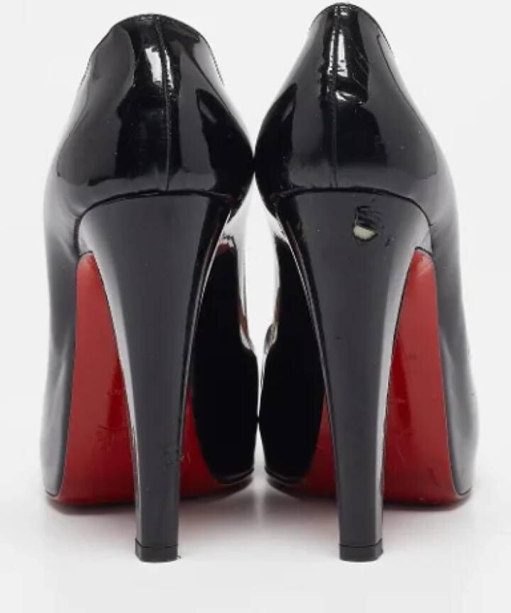 Christian Louboutin Pre-owned Leather heels Black Dames