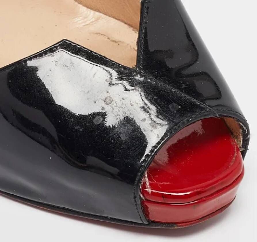 Christian Louboutin Pre-owned Leather heels Black Dames