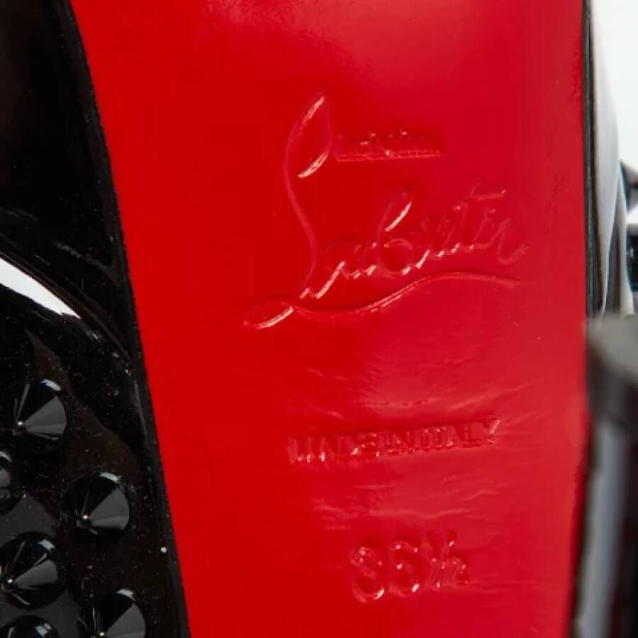 Christian Louboutin Pre-owned Leather heels Black Dames