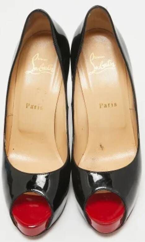 Christian Louboutin Pre-owned Leather heels Black Dames