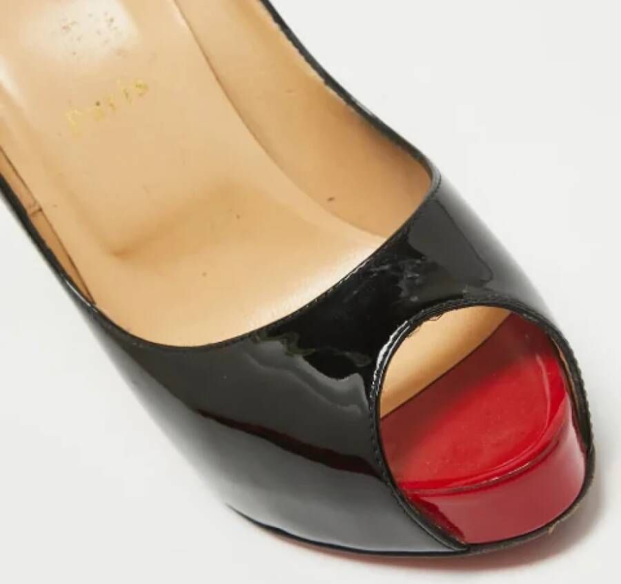 Christian Louboutin Pre-owned Leather heels Black Dames