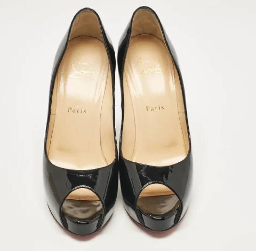 Christian Louboutin Pre-owned Leather heels Black Dames