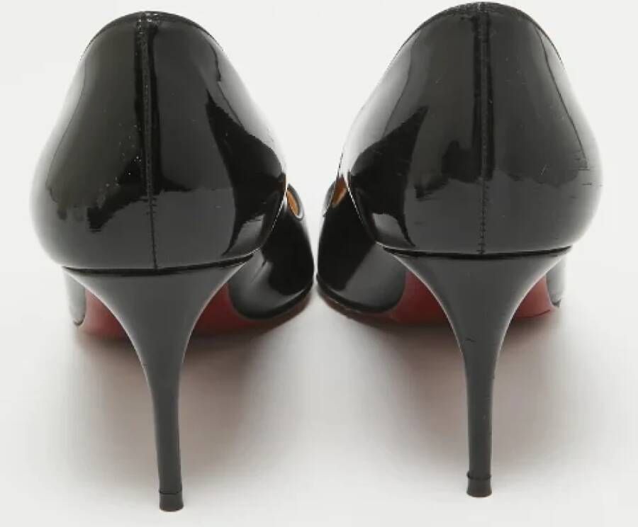 Christian Louboutin Pre-owned Leather heels Black Dames