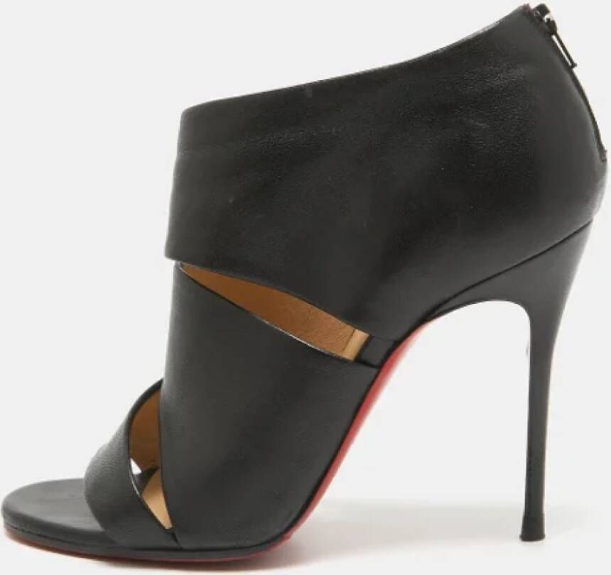 Christian Louboutin Pre-owned Leather heels Black Dames