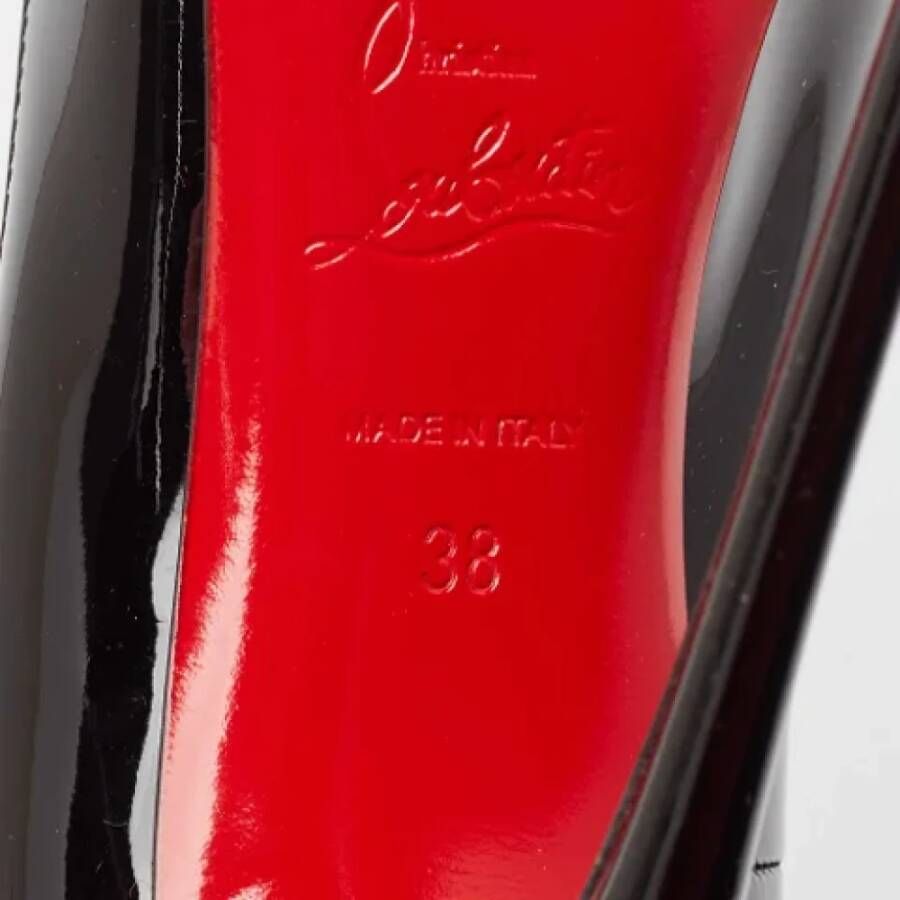 Christian Louboutin Pre-owned Leather heels Black Dames