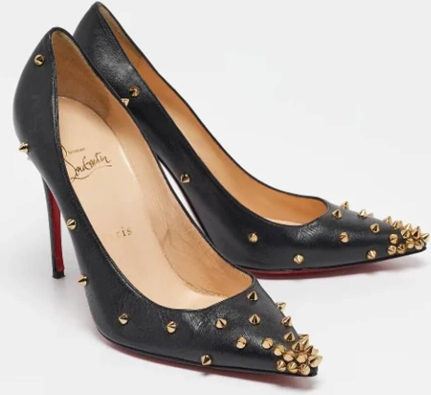 Christian Louboutin Pre-owned Leather heels Black Dames