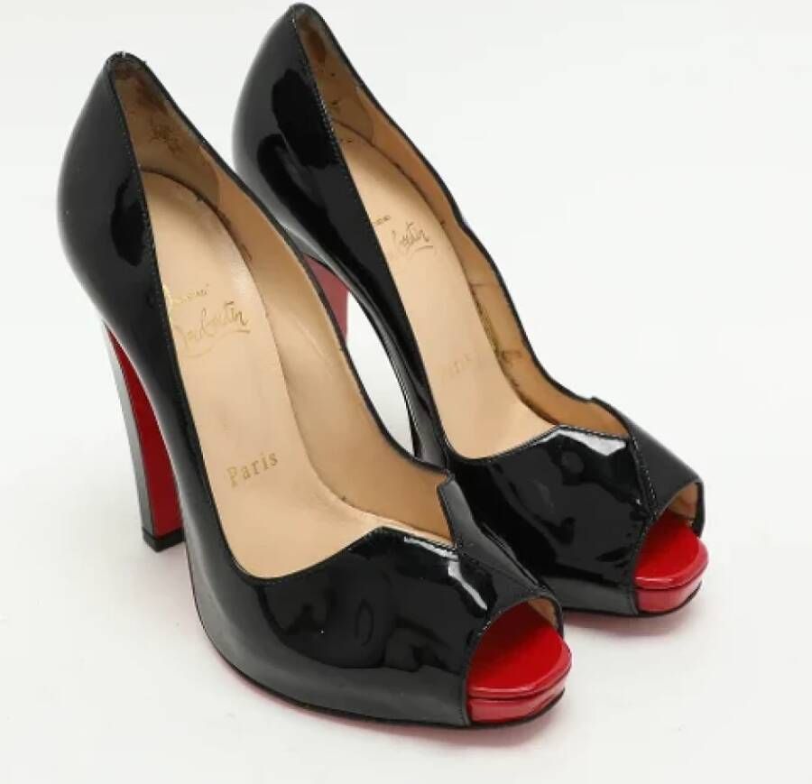 Christian Louboutin Pre-owned Leather heels Black Dames