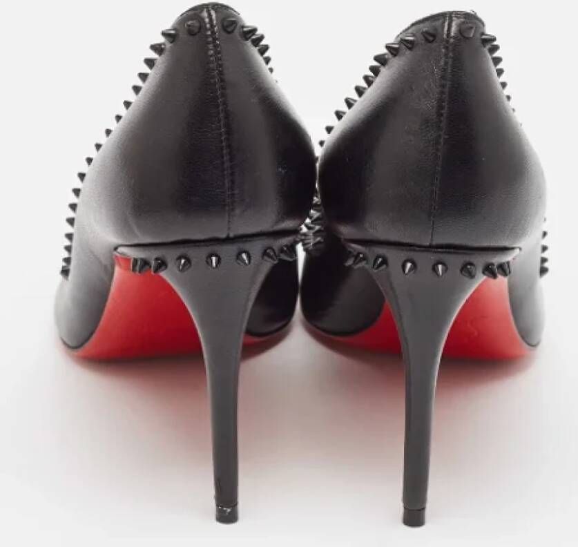 Christian Louboutin Pre-owned Leather heels Black Dames