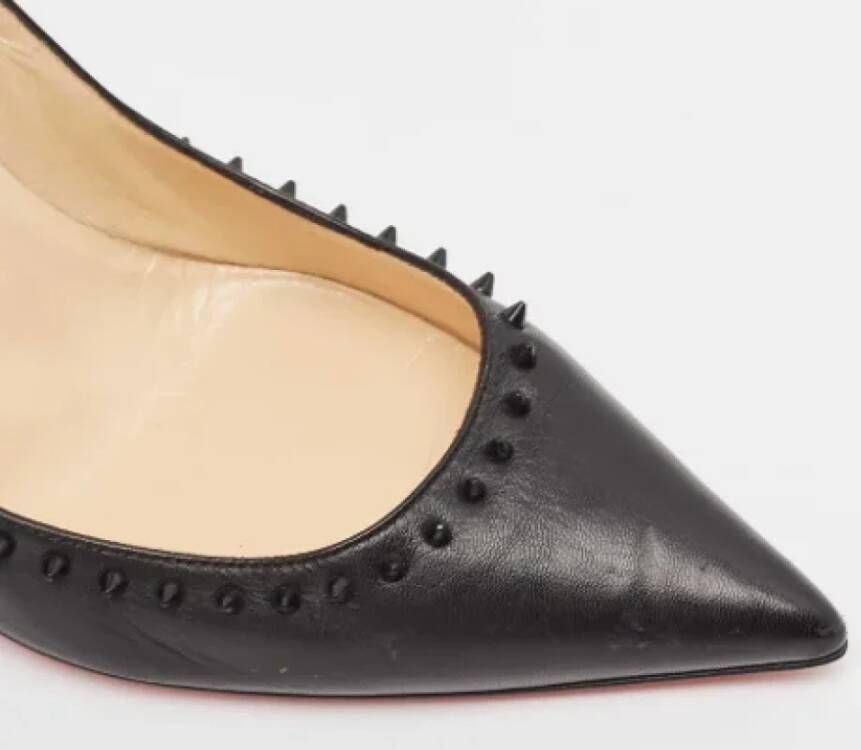 Christian Louboutin Pre-owned Leather heels Black Dames