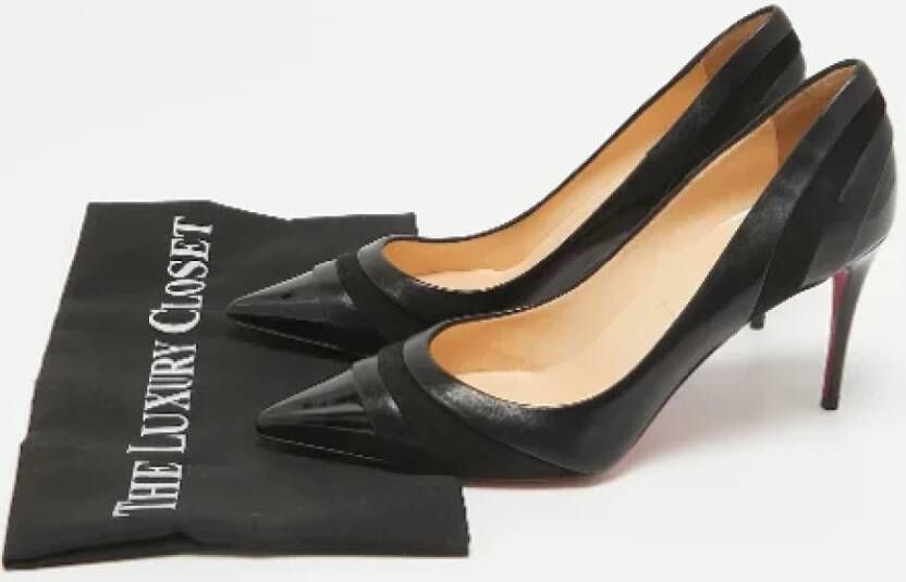 Christian Louboutin Pre-owned Leather heels Black Dames