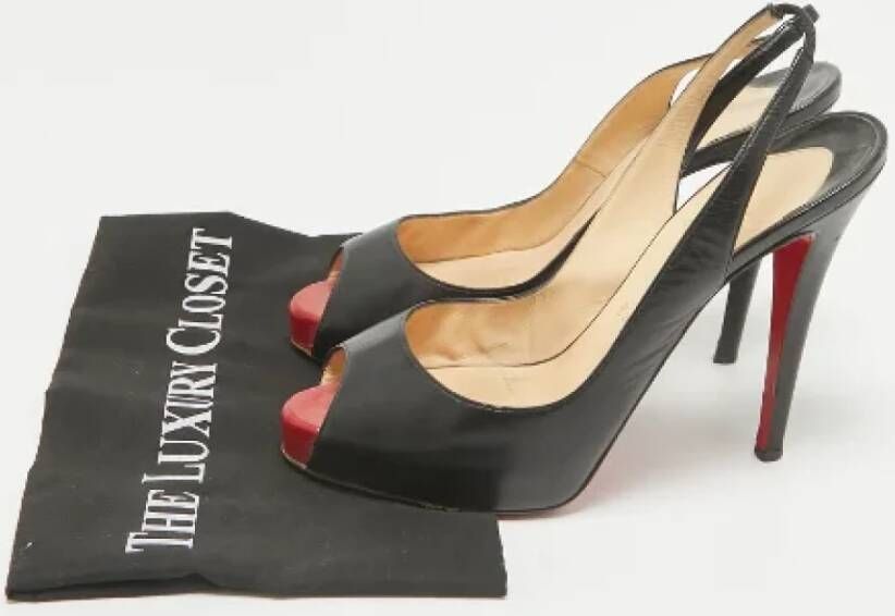 Christian Louboutin Pre-owned Leather heels Black Dames