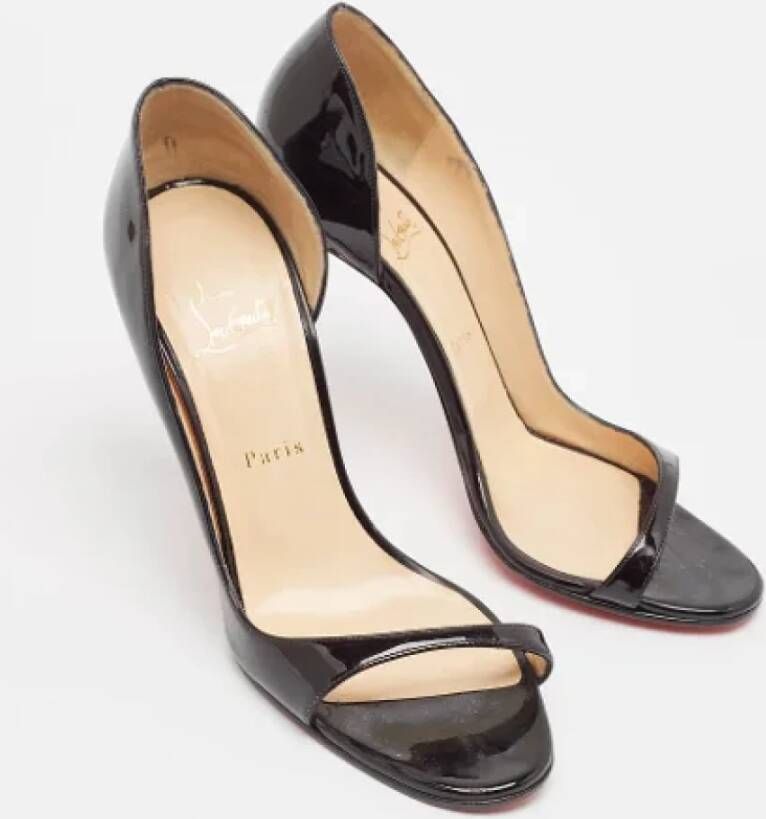 Christian Louboutin Pre-owned Leather heels Black Dames