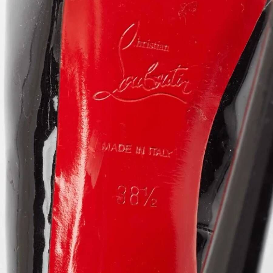 Christian Louboutin Pre-owned Leather heels Black Dames