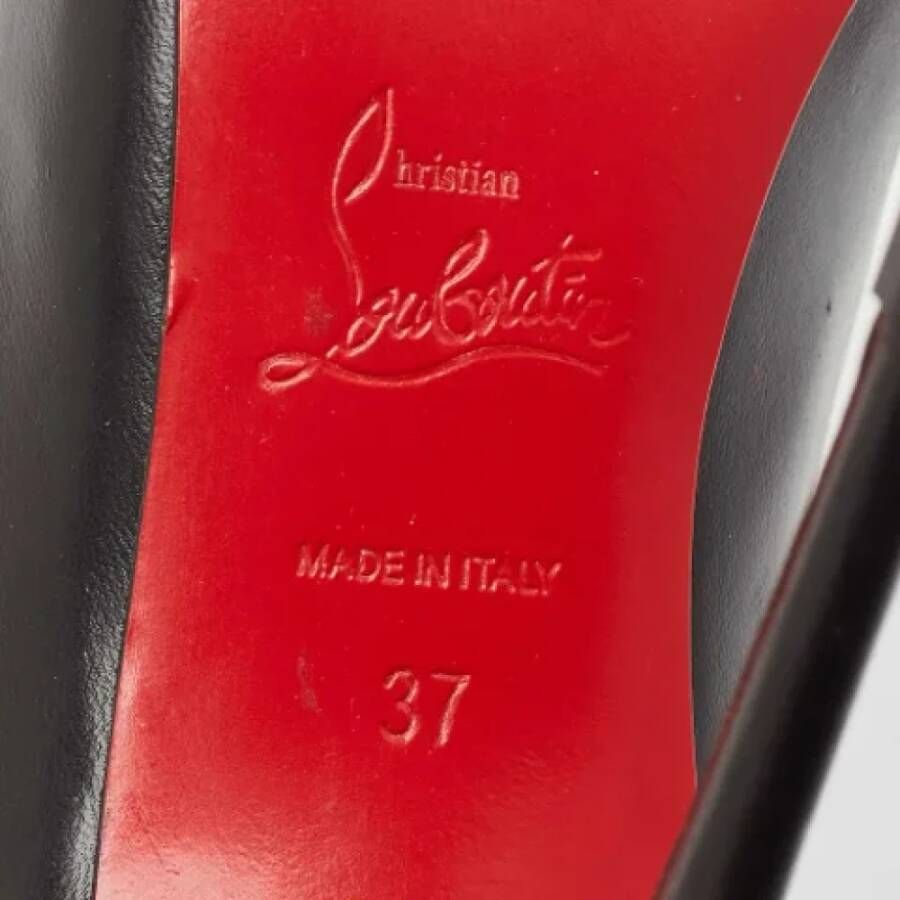 Christian Louboutin Pre-owned Leather heels Black Dames