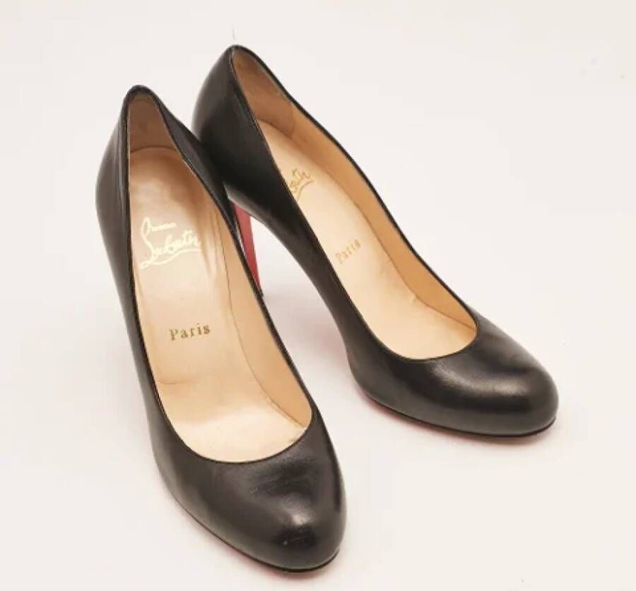 Christian Louboutin Pre-owned Leather heels Black Dames