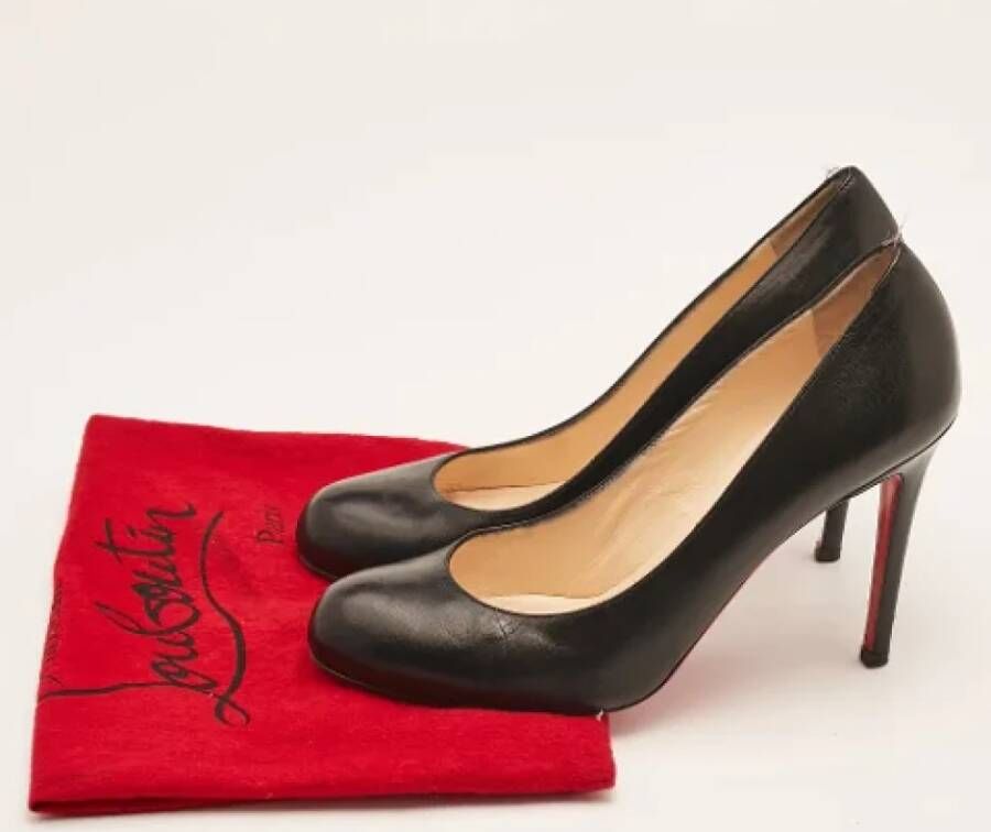 Christian Louboutin Pre-owned Leather heels Black Dames